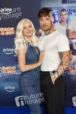 Filmpremiere 'Back to the 90s' in Berlin