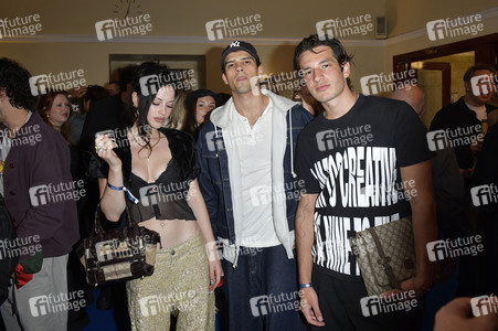 Filmpremiere 'Back to the 90s' in Berlin