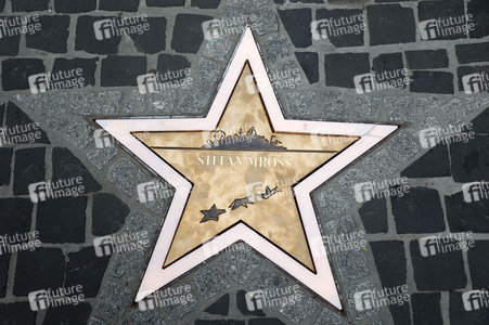 Ehrung von Stefan Mross mit Stern auf dem 'Walk of Fame' des Europa-Parks in Rust