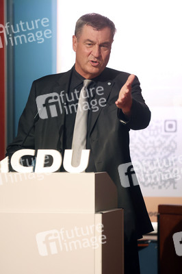 Sven Schulze und Markus Söder beim Landtagswahlkampf in Sachsen-Anhalt in Wernigerode
