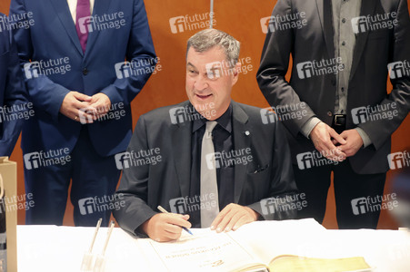 Sven Schulze und Markus Söder beim Landtagswahlkampf in Sachsen-Anhalt in Wernigerode