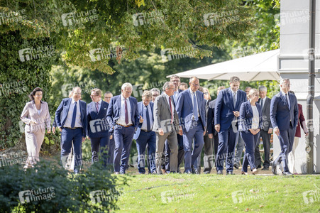 Kabinettsklausur im Schloss Neuhardenberg