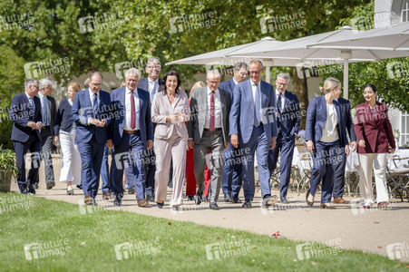 Kabinettsklausur im Schloss Neuhardenberg