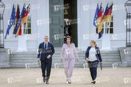 Kabinettsklausur im Schloss Neuhardenberg