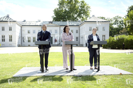 Kabinettsklausur im Schloss Neuhardenberg
