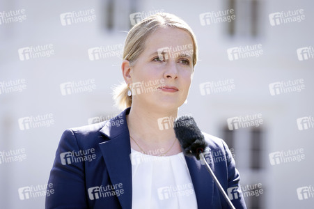 Kabinettsklausur im Schloss Neuhardenberg