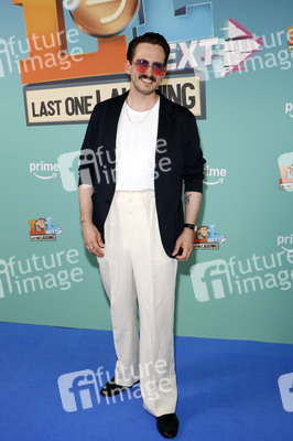 Reality Show Premiere 'LOL Next' in Berlin