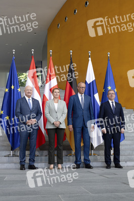 Treffen des Bundeskanzlers und der Staats- und Regierungschefs der Like-Minded Staaten in Berlin