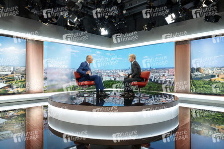 ARD-Sommerinterview mit Friedrich Merz in Berlin