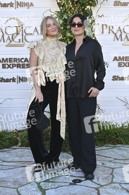 Filmpremiere 'Practical Magic 2 - Zauberhafte Schwestern' in Los Angeles