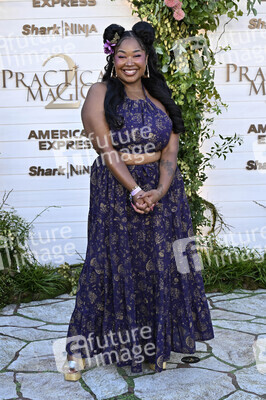 Filmpremiere 'Practical Magic 2 - Zauberhafte Schwestern' in Los Angeles