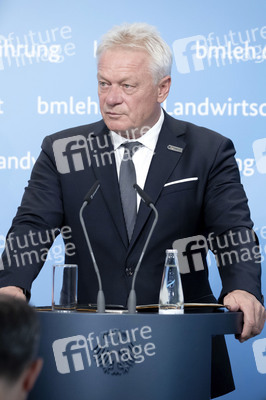 Pressekonferenz zur Vorstellung des Ernteberichts 2025 in Berlin