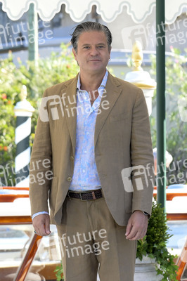 Ankunft von Edoardo Pesce am Hotel Excelsior, Internationale Filmfestspiele von Venedig 2026
