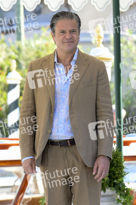 Ankunft von Edoardo Pesce am Hotel Excelsior, Internationale Filmfestspiele von Venedig 2026