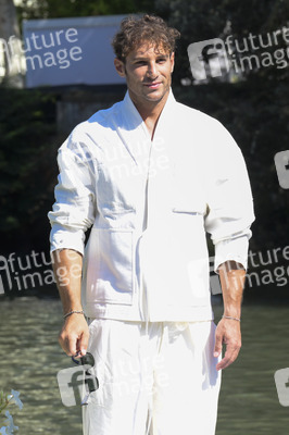 Ankunft von Alex Di Giorgio am Hotel Excelsior, Internationale Filmfestspiele von Venedig 2026