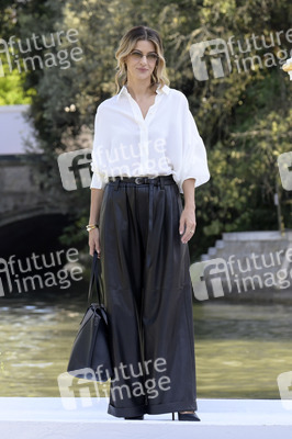 Ankunft von Barbara Ronchi am Hotel Excelsior, Internationale Filmfestspiele von Venedig 2026