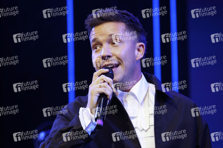 Nico Santos besucht 'MJ - Das Michael Jackson Musical' in Hamburg