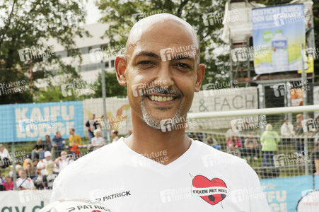 Benefiz-Fußballspiel 'Kicken mit Herz' 2026 in Hamburg