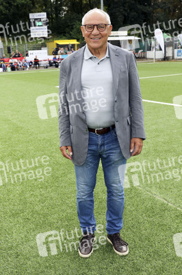 Benefiz-Fußballspiel 'Kicken mit Herz' 2026 in Hamburg