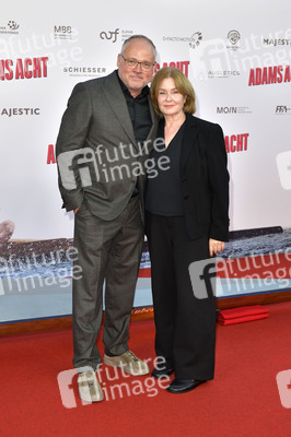 Filmpremiere 'Adams Acht' in Berlin