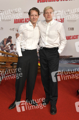 Filmpremiere 'Adams Acht' in Berlin