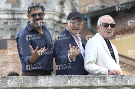 Ankunft von Pierfrancesco Favino, Giovanni Veronesi und Silvio Orlando am Hotel Excelsior, Internationale Filmfestspiele von Venedig 2026