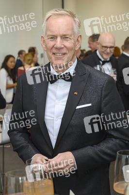 Golden Hour Empfang beim Deutschen Fernsehpreis in Köln