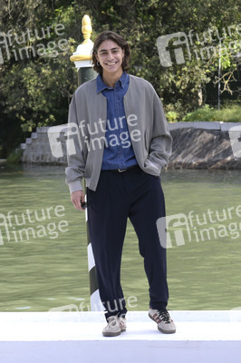 Abfahrt von Giacomo Covi vom Hotel Excelsior, Internationale Filmfestspiele von Venedig 2026