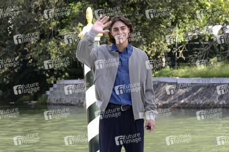 Abfahrt von Giacomo Covi vom Hotel Excelsior, Internationale Filmfestspiele von Venedig 2026