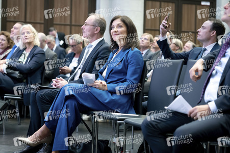 Zweites Wirtschaftspolitisches Symposium des Bundesministeriums für Wirtschaft und Energie in Berlin