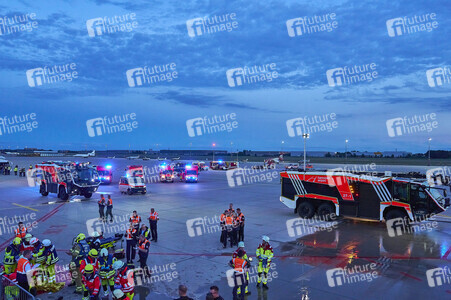 Flugunfall-Übung auf dem Hannover Airport