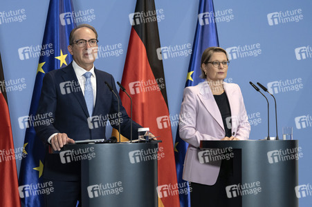 58. Kabinettssitzung des Bundeskabinetts in Berlin