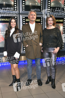 Filmpremiere 'Von Scham und Geld' in Berlin