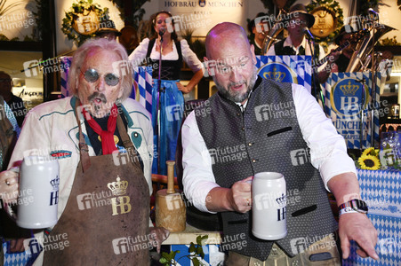 Wiesn Anstich 2026 im Hofbräu Berlin