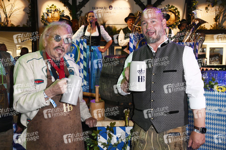 Wiesn Anstich 2026 im Hofbräu Berlin