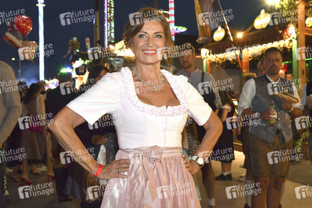 Almauftrieb beim Oktoberfest 2026 in München