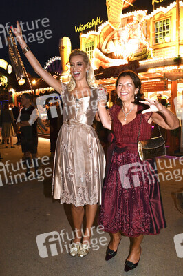 Almauftrieb beim Oktoberfest 2026 in München