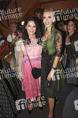 Cathy Hummels Wiesn-Bummel beim Oktoberfest 2026 in München
