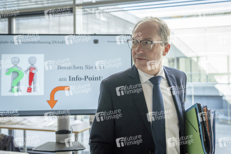 Fraktionssitzung der CDU/CSU-Bundestagsfraktion in Berlin