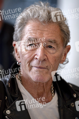 Peter Maffay im Deutschen Bundestag in Berlin