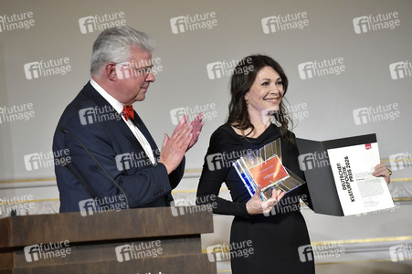 Verleihung des Deutschen Kulturpolitikpreises 2026 an Iris Berben in Berlin