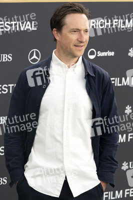 Filmpremiere 'AI: Probably Nothing to Worry About', Zurich Film Festival 2026