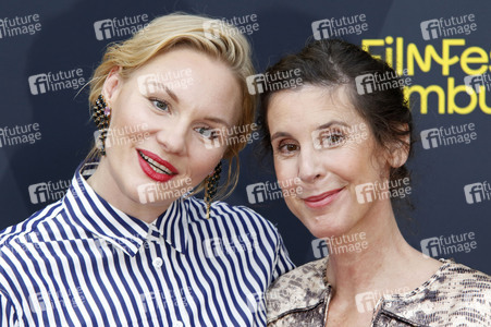 Filmpremiere 'Lügen über meine Mutter', Filmfest Hamburg 2026