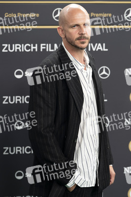Filmpremiere 'Adult Supervision', Zurich Film Festival 2026