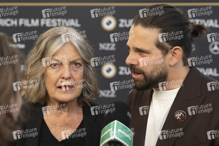 Filmpremiere 'Frau Winkler verlässt das Haus', Zurich Film Festival 2026