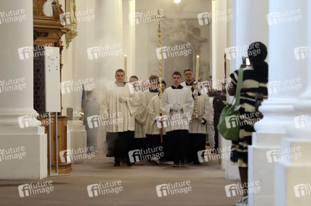 Eröffnungsgottesdienst der Herbst-Vollversammlung der Deutschen Bischofskonferenz in Fulda