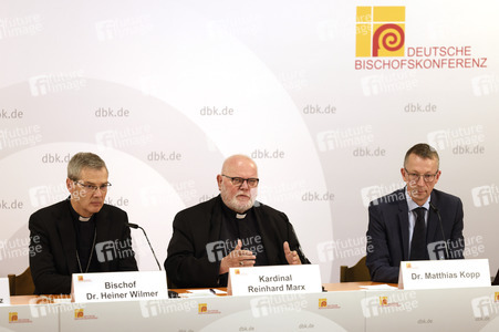 Pressegespräch bei der bei der Herbst-Vollversammlung der Deutschen Bischofskonferenz in Fulda