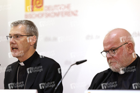 Pressegespräch bei der bei der Herbst-Vollversammlung der Deutschen Bischofskonferenz in Fulda