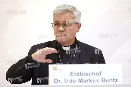 Pressegespräch bei der bei der Herbst-Vollversammlung der Deutschen Bischofskonferenz in Fulda
