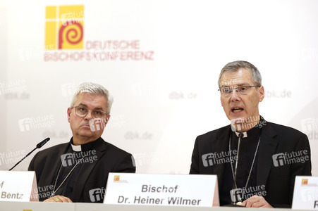 Pressegespräch bei der bei der Herbst-Vollversammlung der Deutschen Bischofskonferenz in Fulda